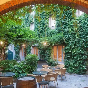 Jardi Hotel Mollerusa